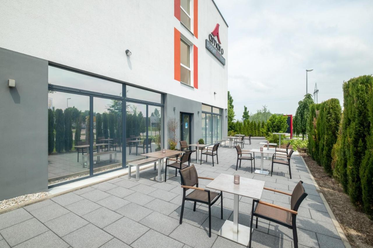 Amaro Hotel Бергкирхен Экстерьер фото